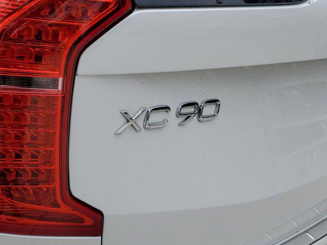 new 2025 Volvo XC90 car, priced at $68,455