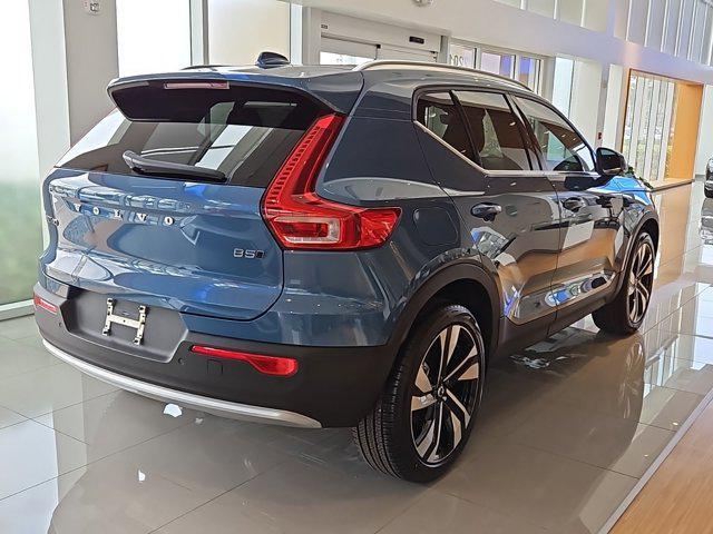 new 2025 Volvo XC40 car, priced at $48,890