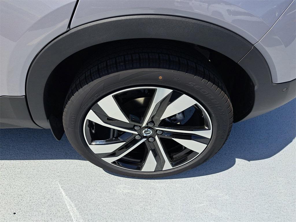 new 2026 Volvo XC40 car, priced at $42,767