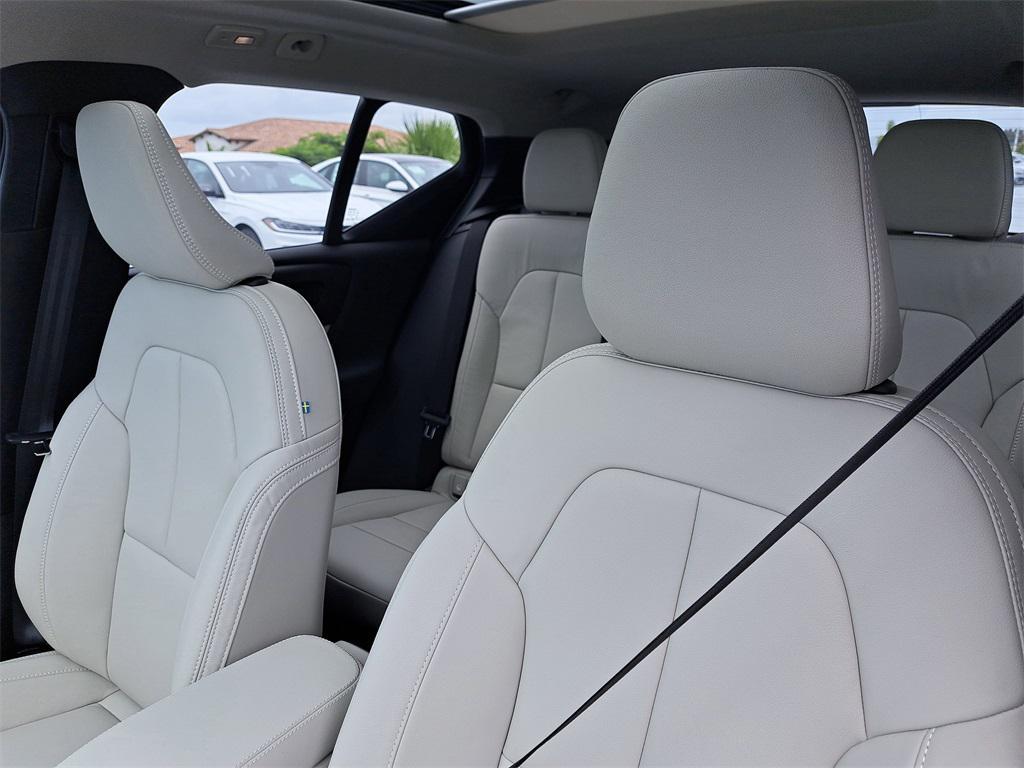 new 2026 Volvo XC40 car, priced at $42,767