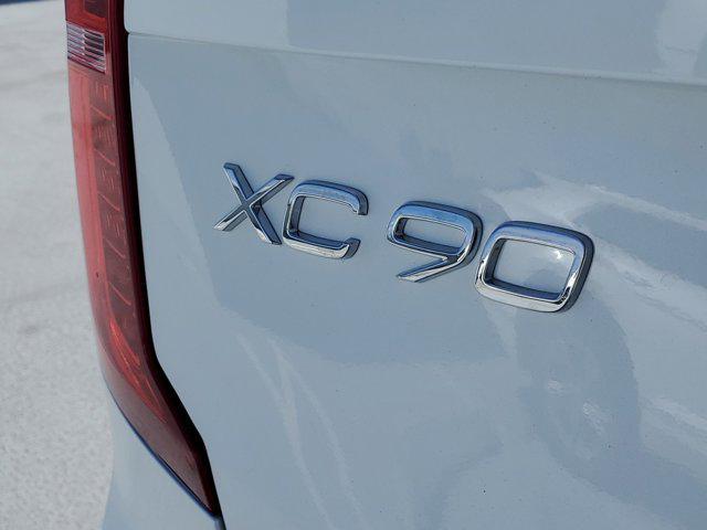 new 2025 Volvo XC90 car, priced at $68,465