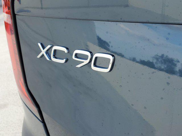 new 2025 Volvo XC90 car, priced at $78,545