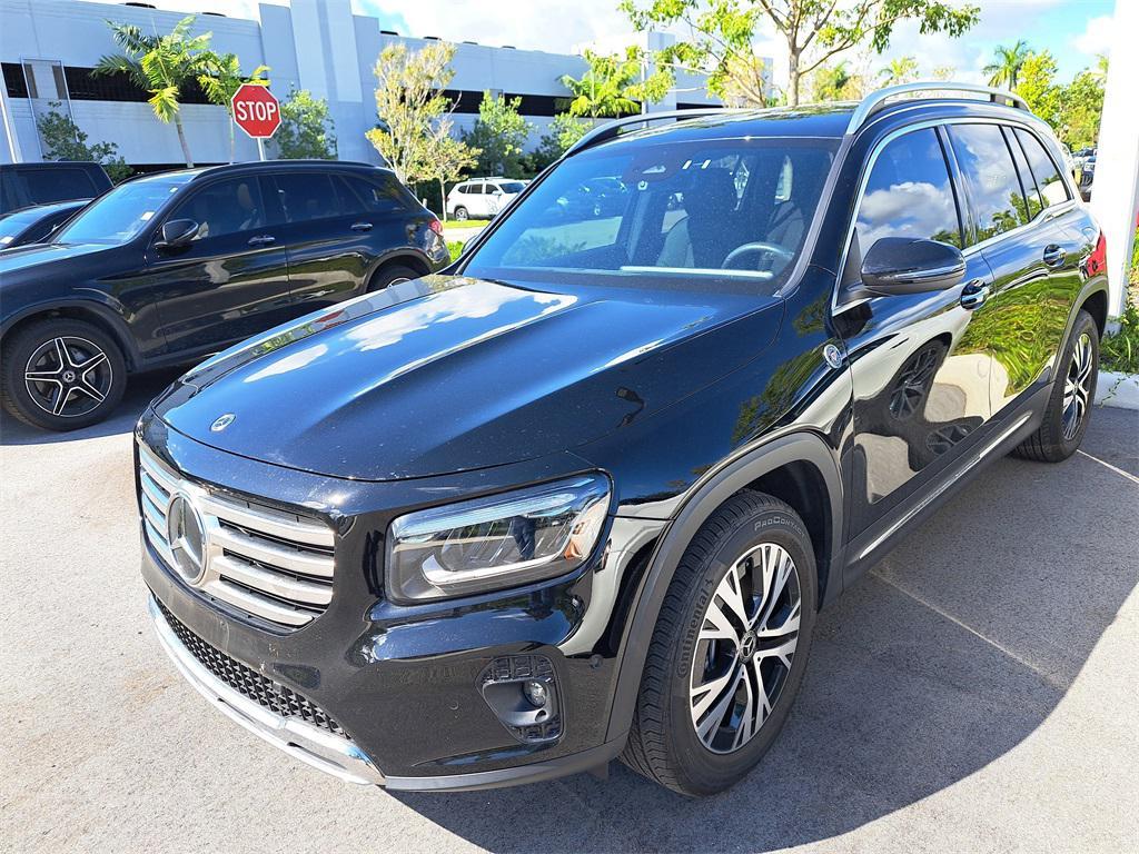 used 2024 Mercedes-Benz GLB 250 car, priced at $35,995