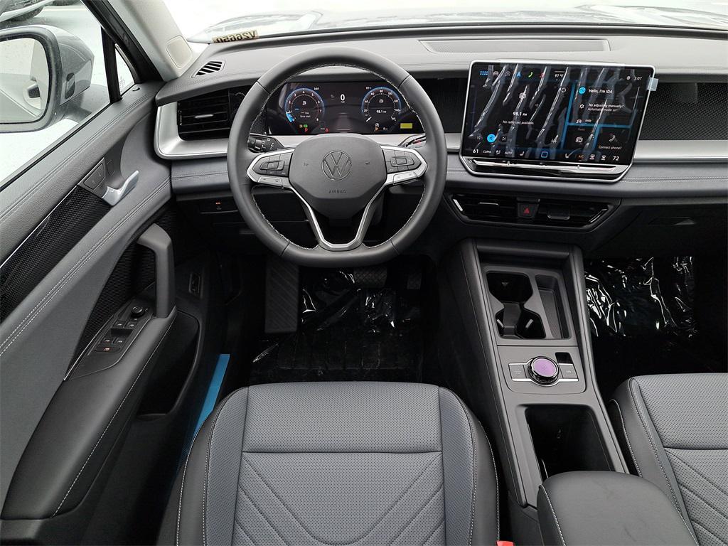 new 2025 Volkswagen Tiguan car, priced at $31,067