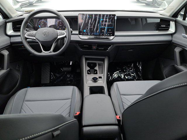 new 2025 Volkswagen Tiguan car, priced at $32,567