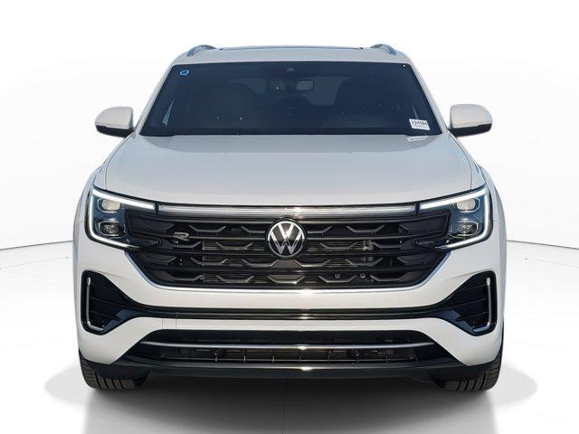 new 2024 Volkswagen Atlas Cross Sport car, priced at $48,173