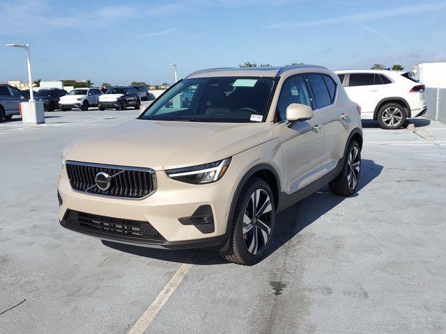 new 2025 Volvo XC40 car, priced at $48,675