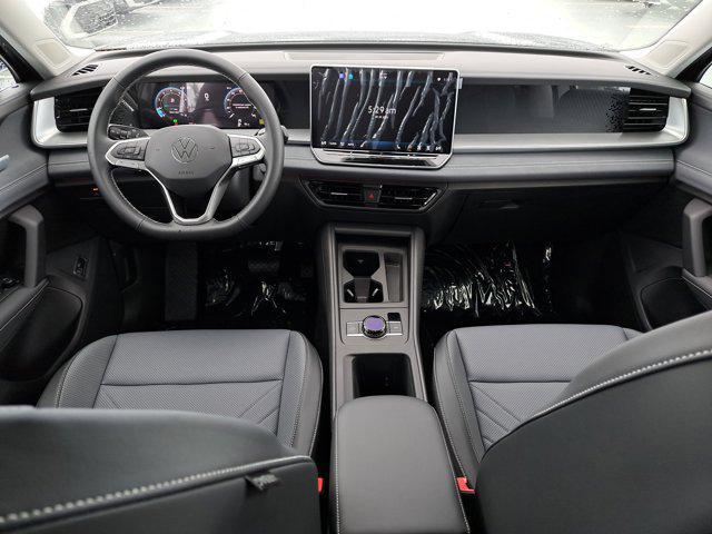 new 2025 Volkswagen Tiguan car, priced at $36,482