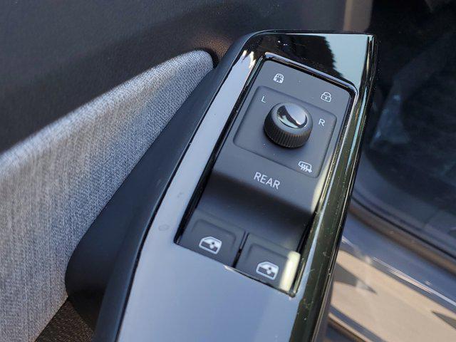 new 2025 Volkswagen ID.4 car, priced at $47,176