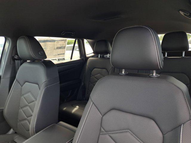 new 2025 Volkswagen Atlas Cross Sport car, priced at $35,458