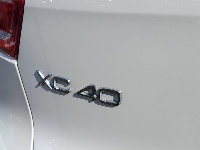 new 2025 Volvo XC40 car, priced at $49,790