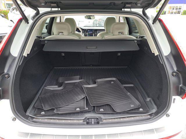 used 2023 Volvo XC60 car, priced at $36,995