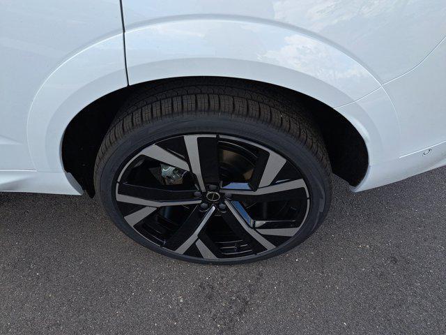 new 2026 Volvo XC60 Plug-In Hybrid car, priced at $69,051