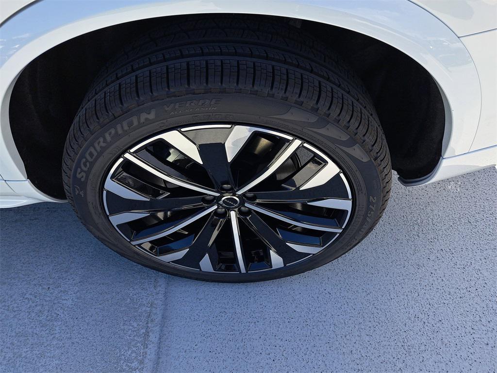 new 2026 Volvo XC90 Plug-In Hybrid car, priced at $73,518