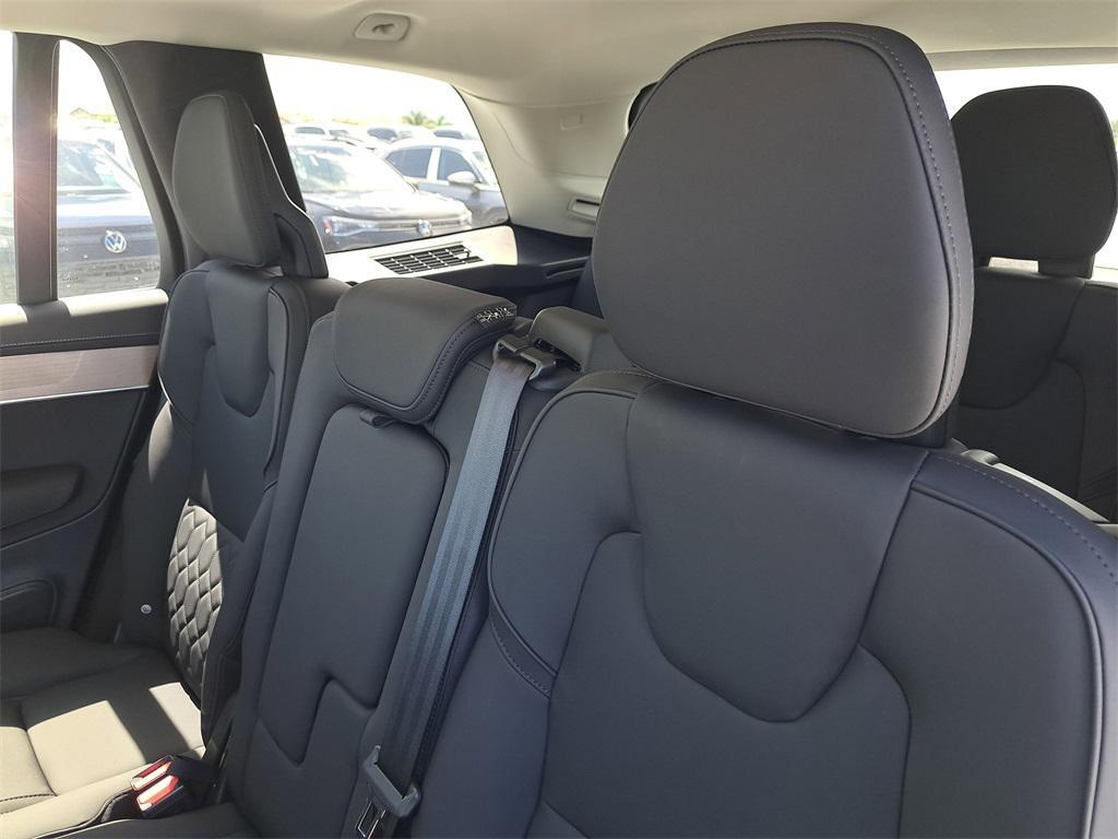 new 2026 Volvo XC90 Plug-In Hybrid car, priced at $73,518