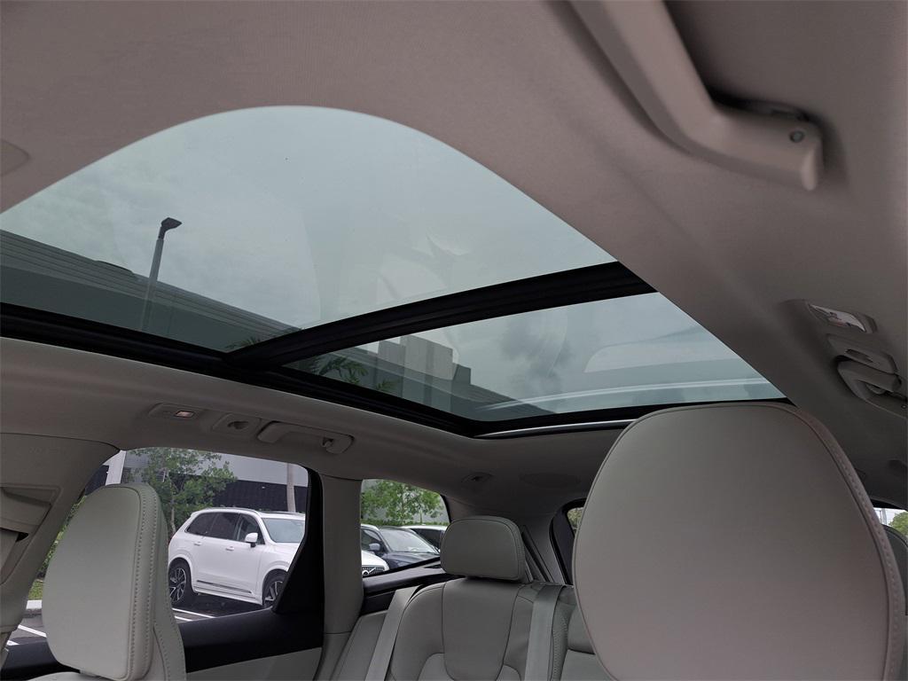 new 2026 Volvo XC60 car, priced at $58,851