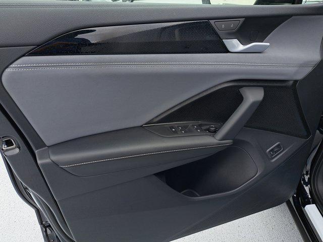 new 2025 Volkswagen Tiguan car, priced at $32,567