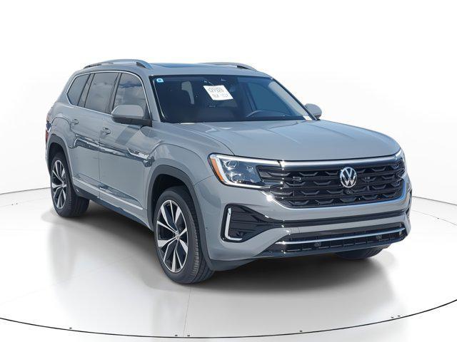 new 2025 Volkswagen Atlas car, priced at $54,310