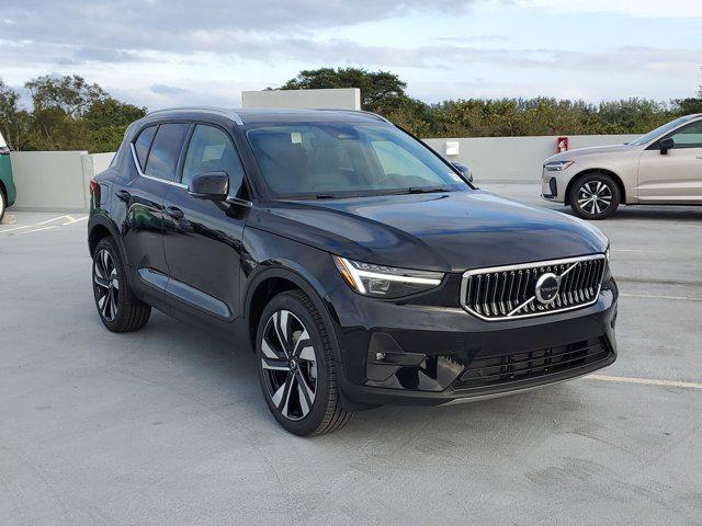 new 2025 Volvo XC40 car, priced at $50,595