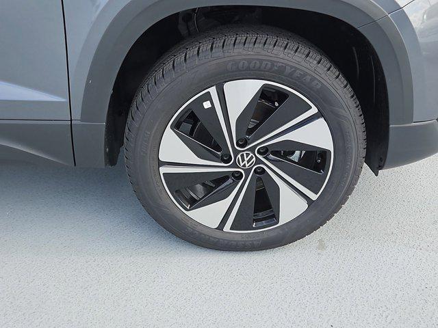 new 2024 Volkswagen Taos car, priced at $31,631