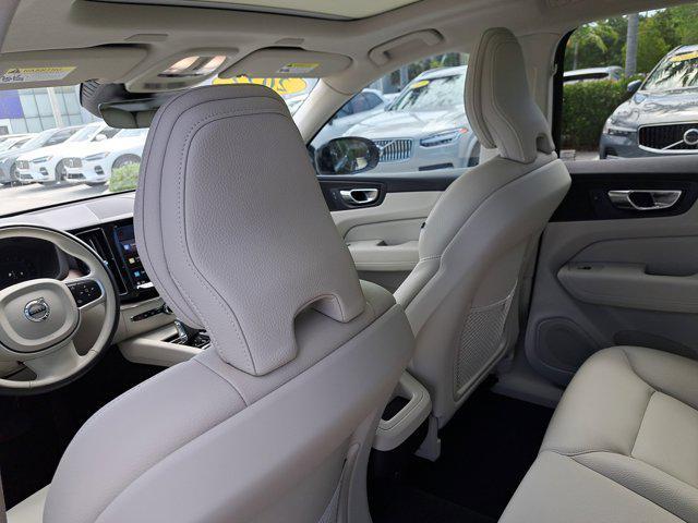 used 2022 Volvo XC60 car, priced at $32,995