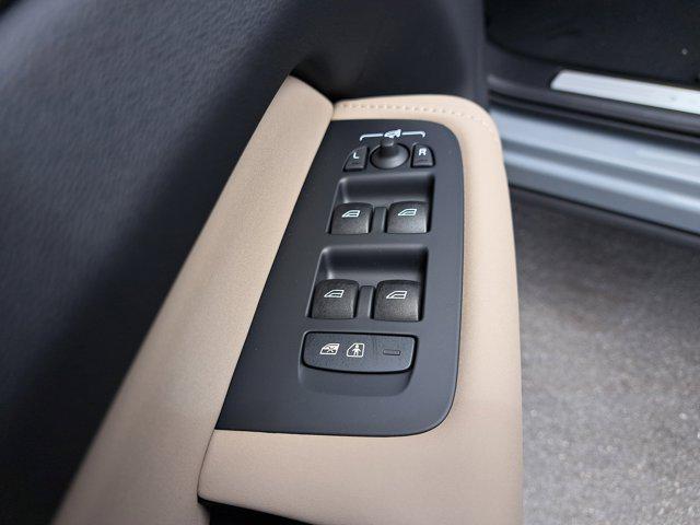 new 2026 Volvo XC60 car, priced at $54,985