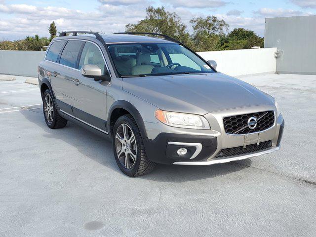 used 2015 Volvo XC70 car, priced at $13,995