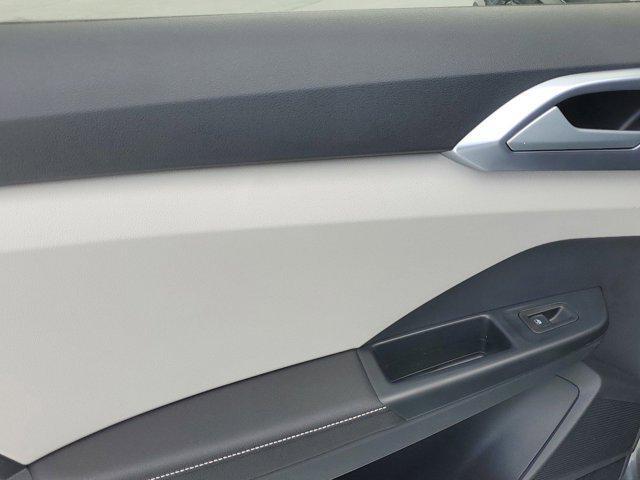 new 2025 Volkswagen Taos car, priced at $29,028