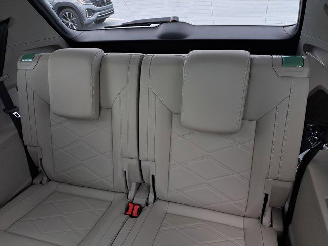 new 2025 Volkswagen Atlas car, priced at $41,628