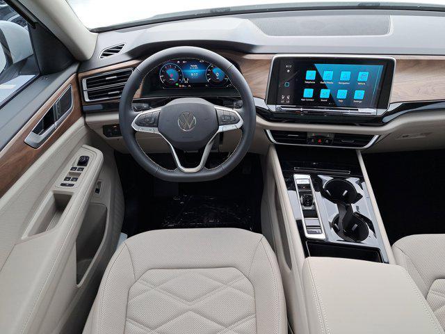 new 2025 Volkswagen Atlas car, priced at $41,628