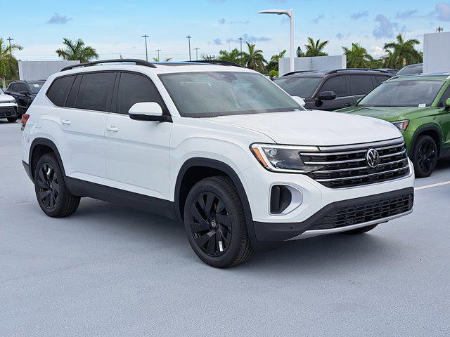 new 2025 Volkswagen Atlas car, priced at $41,628