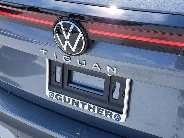 new 2025 Volkswagen Tiguan car, priced at $32,567