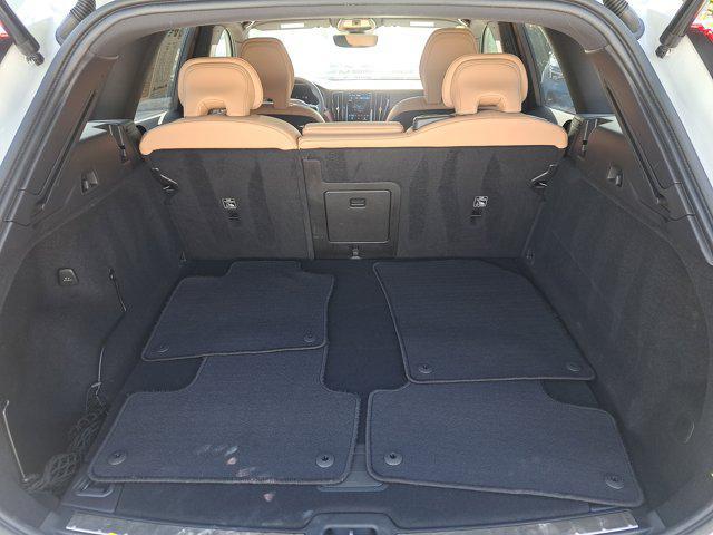 used 2024 Volvo XC60 Recharge Plug-In Hybrid car, priced at $54,995