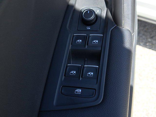 used 2024 Volvo XC60 Recharge Plug-In Hybrid car, priced at $55,395