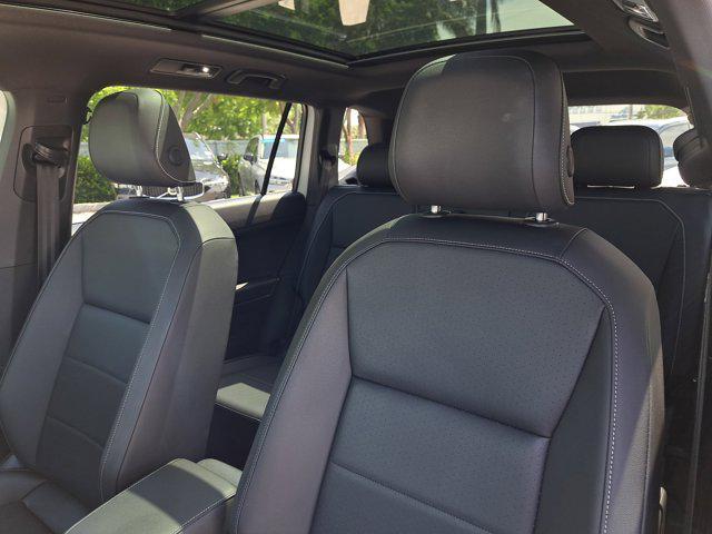 used 2024 Volvo XC60 Recharge Plug-In Hybrid car, priced at $55,395