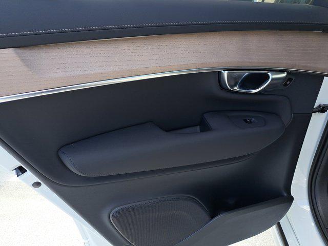 new 2026 Volvo XC90 car, priced at $65,075