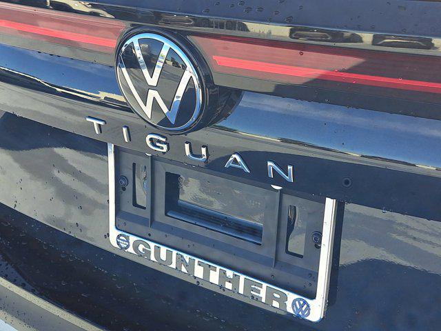new 2025 Volkswagen Tiguan car, priced at $36,186