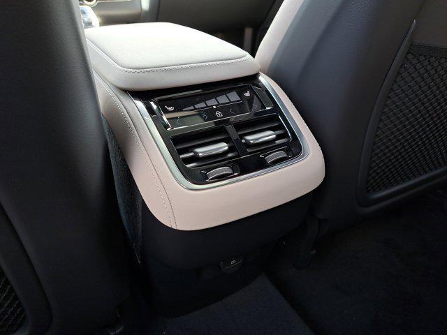 new 2026 Volvo XC90 car, priced at $75,155