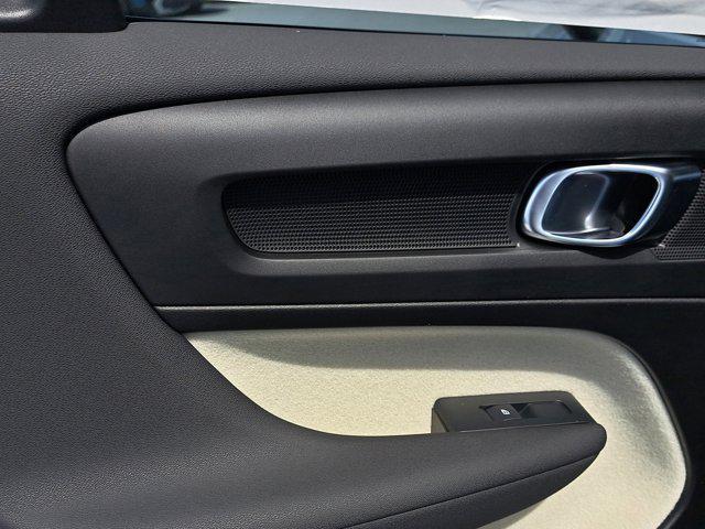 new 2026 Volvo XC40 car, priced at $45,127