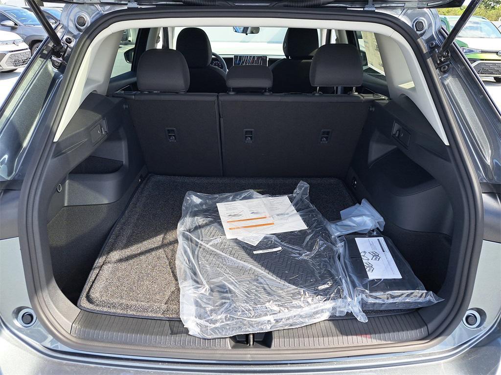 new 2026 Volkswagen Tiguan car, priced at $31,037