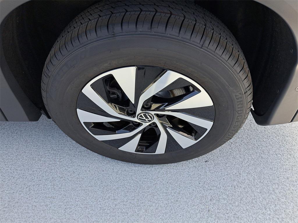 new 2026 Volkswagen Tiguan car, priced at $31,037