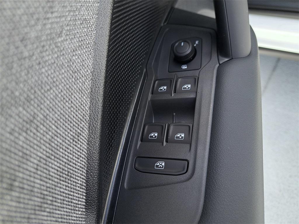 new 2025 Volkswagen Tiguan car, priced at $29,704