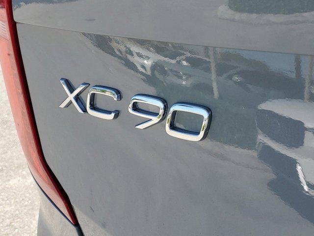 used 2025 Volvo XC90 car, priced at $59,995