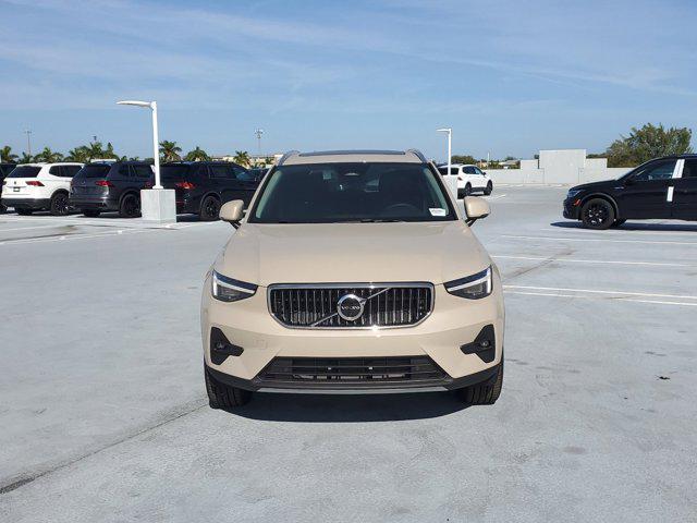 new 2025 Volvo XC40 car, priced at $51,000