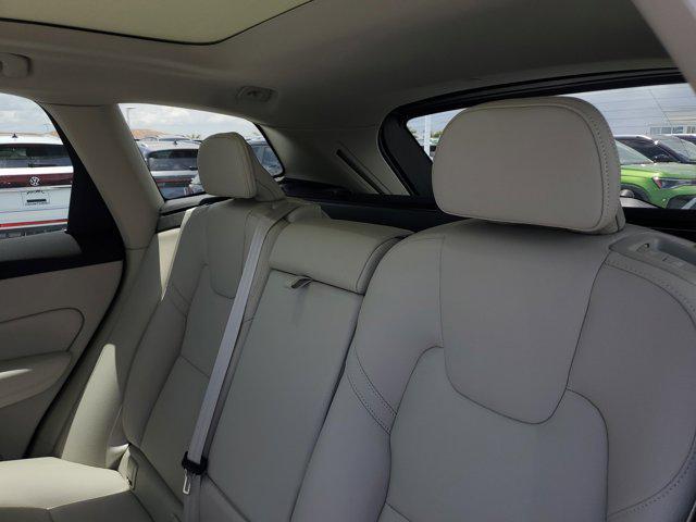 used 2023 Volvo XC60 car, priced at $42,995
