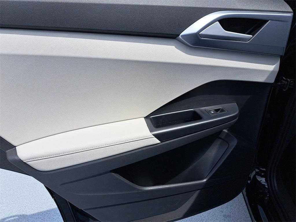new 2025 Volkswagen Taos car, priced at $26,996