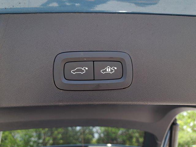 used 2023 Volvo XC40 car, priced at $31,995