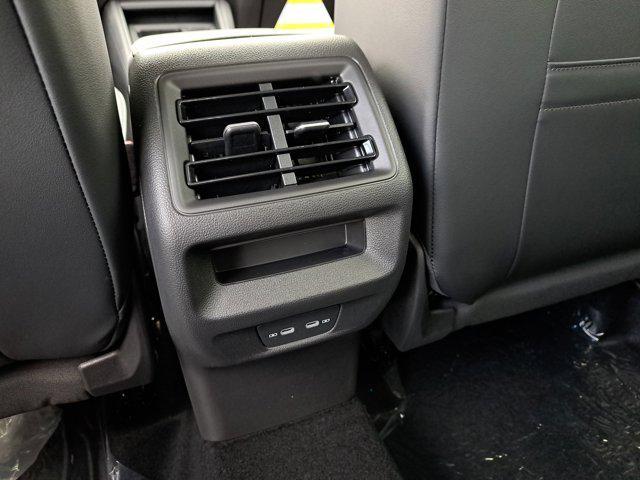 new 2025 Volkswagen Tiguan car, priced at $32,567