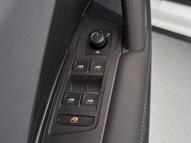 new 2025 Volkswagen Tiguan car, priced at $32,567