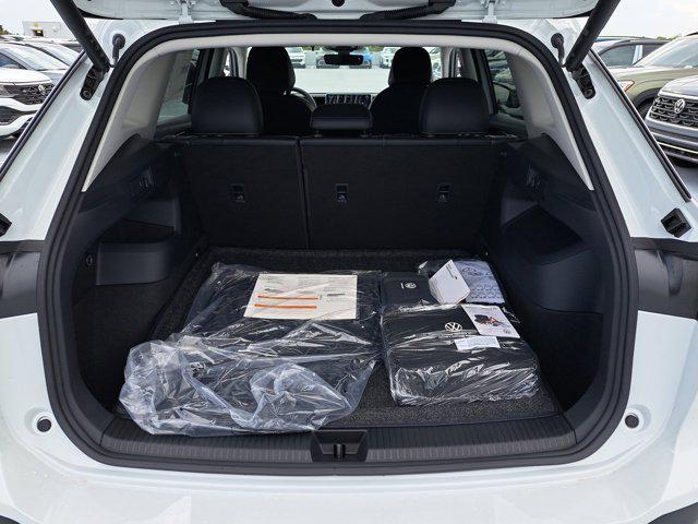 new 2025 Volkswagen Tiguan car, priced at $32,567